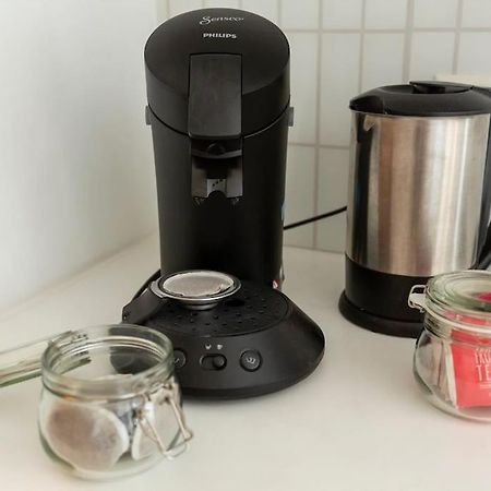 Savoir-Vivre In Unserer Zentralen Balkonwohnung 维也纳 外观 照片